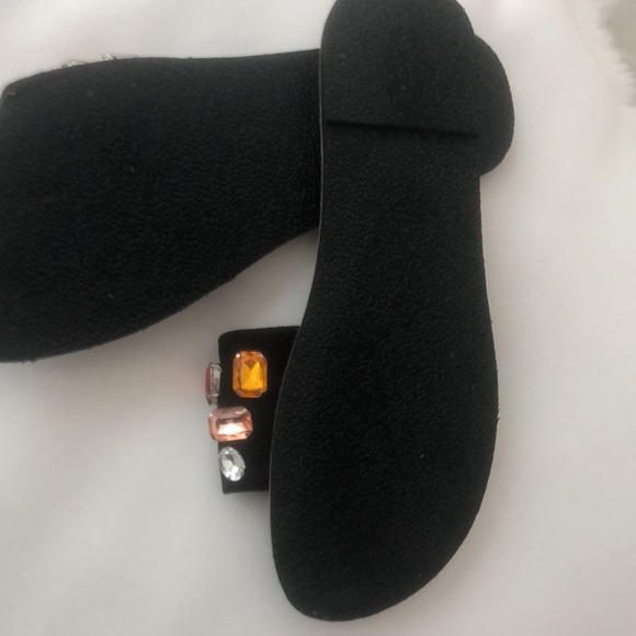 NEW Jeweled slippers - Picture 5 of 6